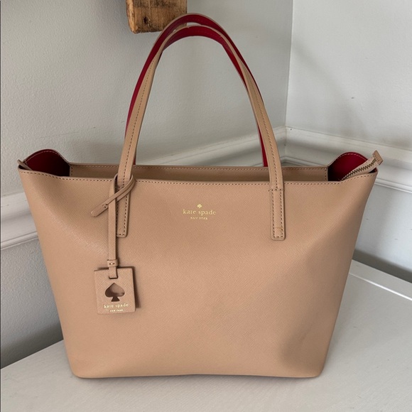 Kate Spade Beige Tote with Red Interior - Picture 1 of 14